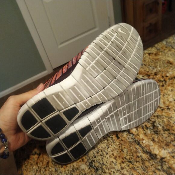 Nike Women Shoe Free Flyknit Chukka Size 8M Running Athletic Sneaker 639699-801 - Picture 11 of 12